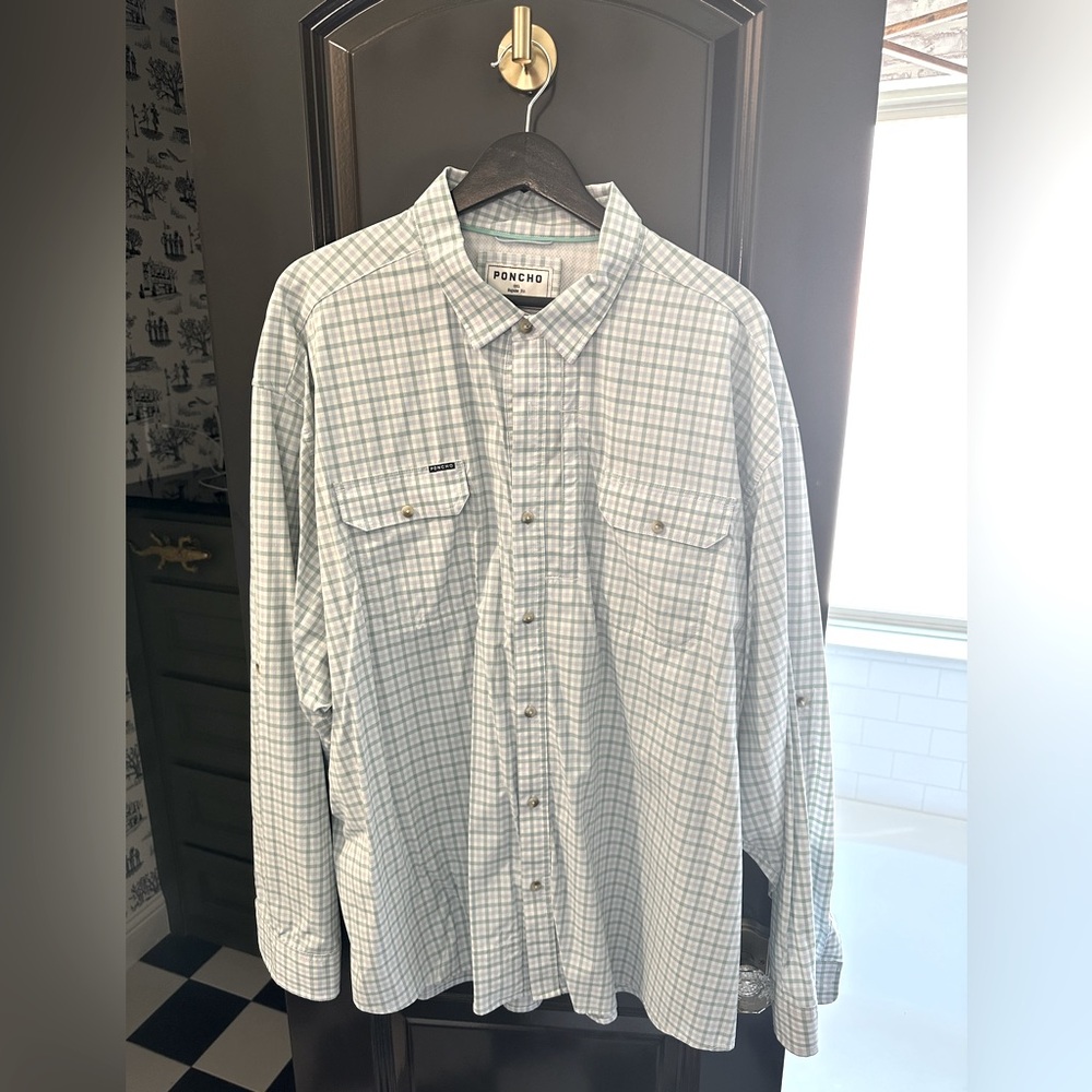 Men’s 3XL Poncho Long Sleeve Button Down